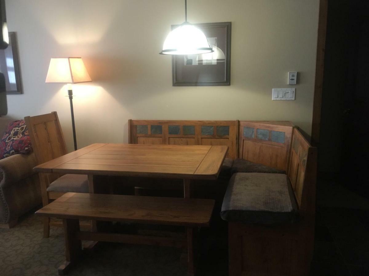 Taynton Lodge At Panorama Mountain Village Resort Extérieur photo